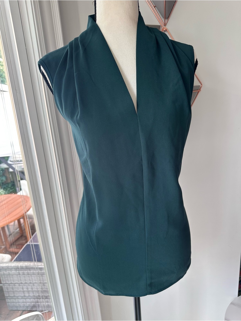 HALARA Sleeveless Deep Teal V-Neck Draped Flowy Tank Top Shirt Sz Medium